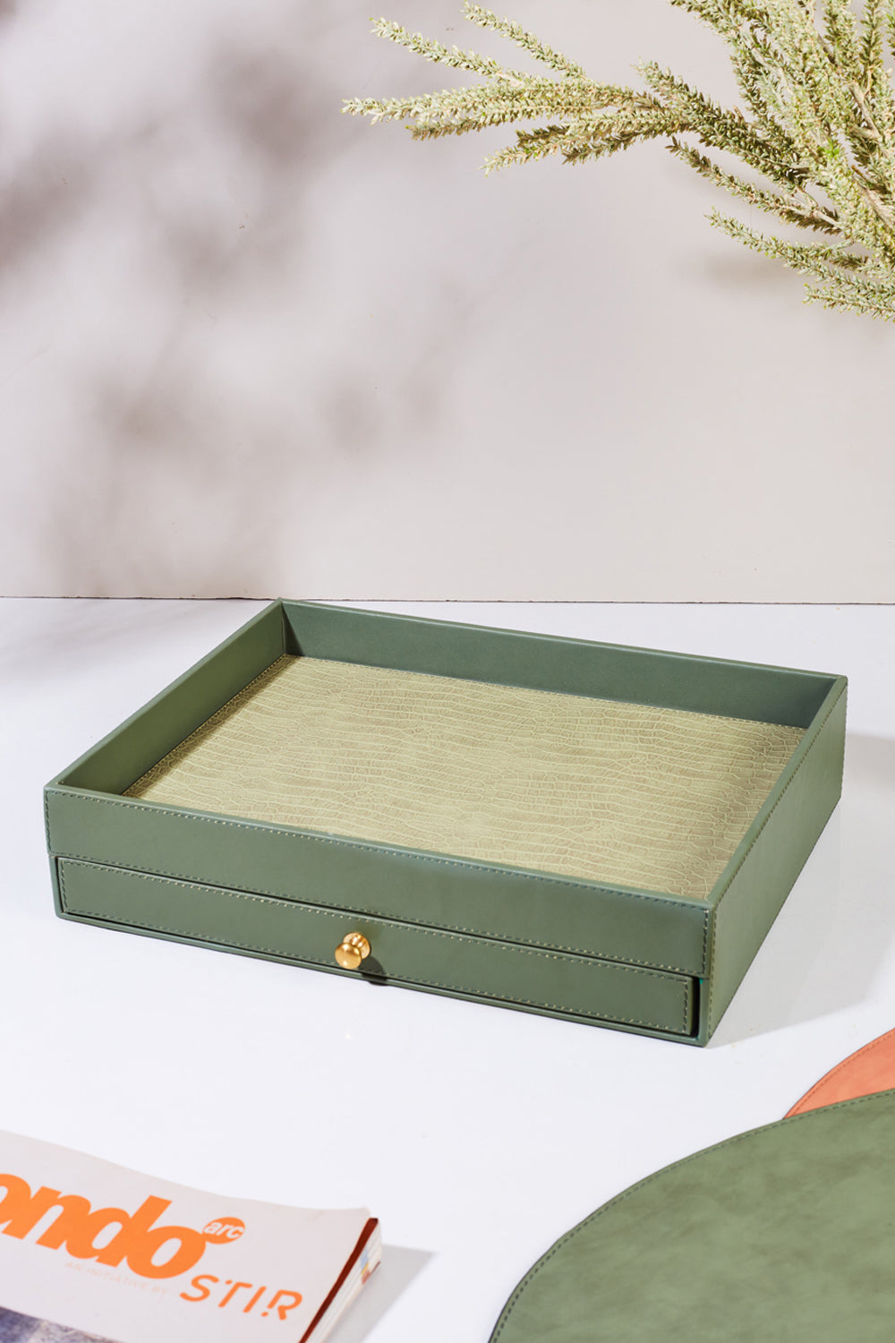 Glory Sage Tea Tray With Pull-Out Drawer